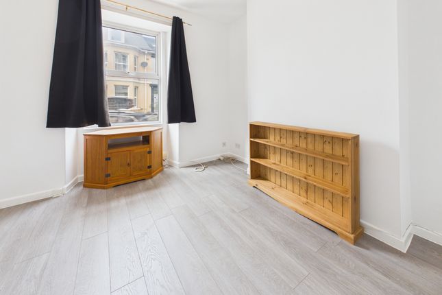 Flat 1, 23, Devonport Road, Plymouth photo 4