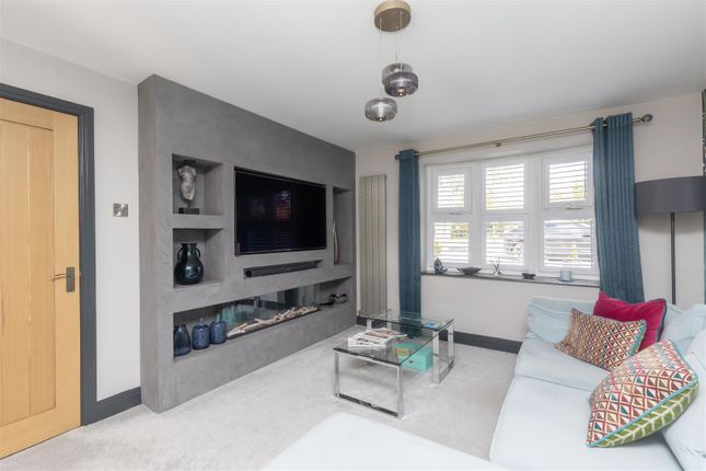 3, Hedgerows Road, Leyland photo 3