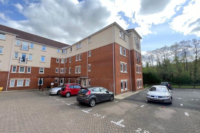 2 Bedroom Unfurnished Property