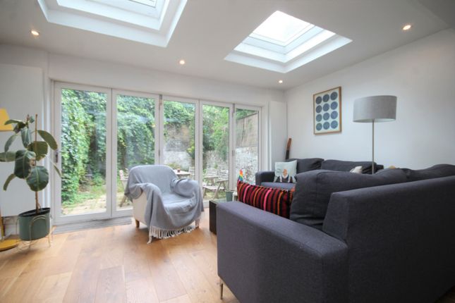 Terraced house to rent in Mayton, Islington