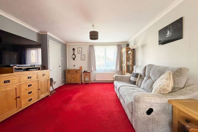 58 Knights Way, Redruth photo 4