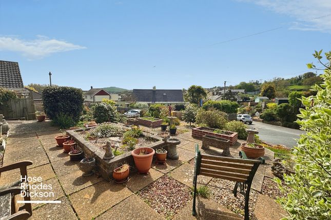 West Riding,, Cross Street, Sandown photo 2