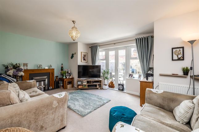 11, Cawfields Close, Wallsend photo 3