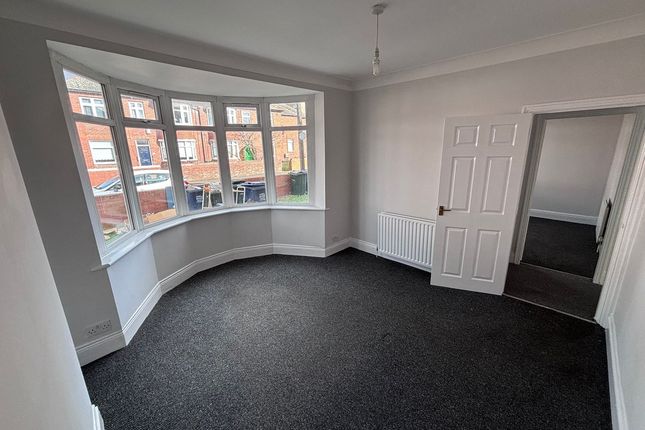 17, Moorhead, Newcastle Upon Tyne photo 5