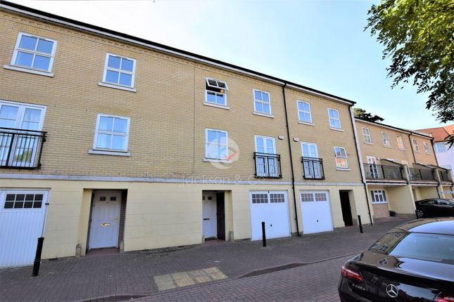 Thumbnail Town house to rent in Albany Gardens, Colchester
