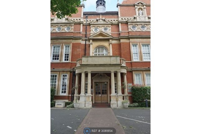 Mountford Mansions Battersea Park Road, London photo 2