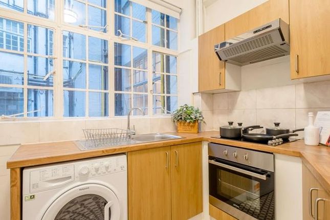 Flat to rent in 143 Strathmore Court, Park Road, London