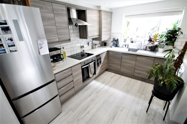 74, Broomside Lane, Belmont photo 4
