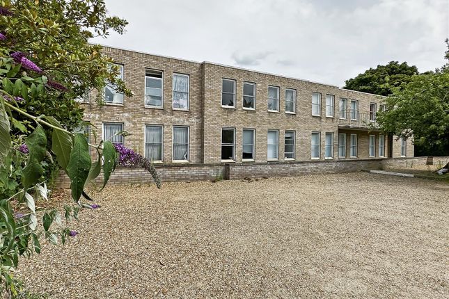 Exterior.Jpg