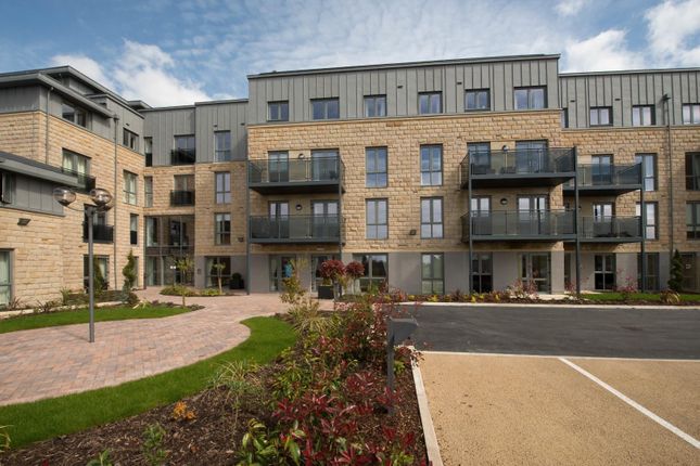 Flat to rent in Lambrook Court, Gloucester Road, Bath
