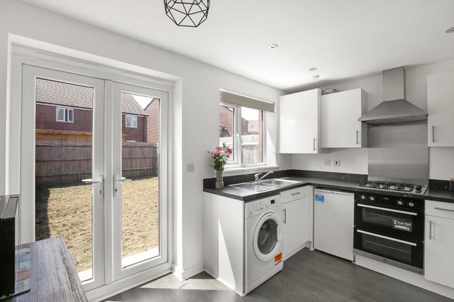 21, Ponting Place, Wiltshire photo 2