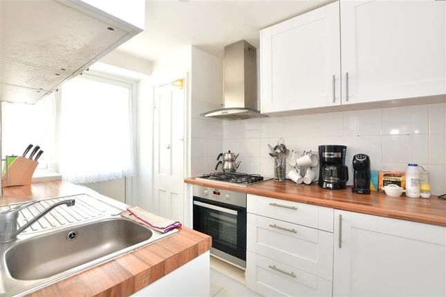 1 bed flat for sale in Otterbourne Road, London E4