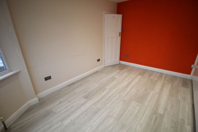 Pinner photo 3