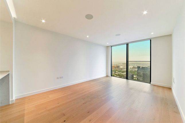 Apartment 2802 Hampton Tower, 75, Marsh Wall Road, London photo 4