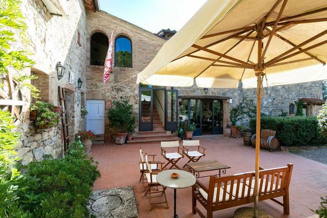 Villa for sale in Toscana, Siena, Castelnuovo Berardenga