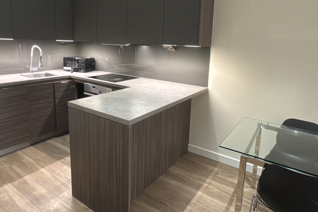 28 Carvell House, 5 Aerodrome Road, London photo 4