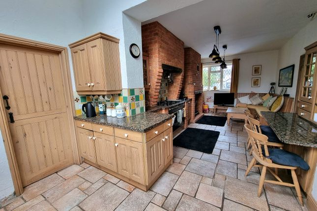 Cottage for sale in Cog Road, Sully, Penarth