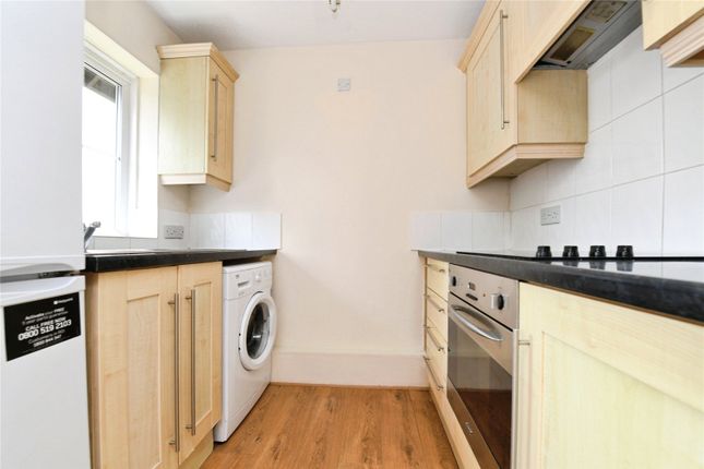 16, Windmill Court, Mile End photo 4