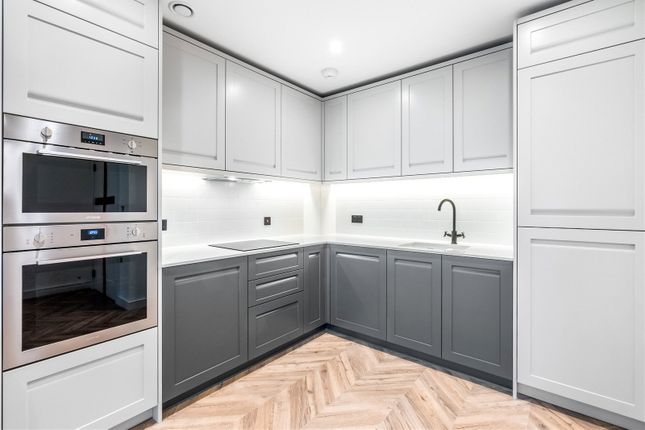 1-bed flat on G40OI1210,, Attlee House, Kingston-Upon-Thames, £2,200/mo
