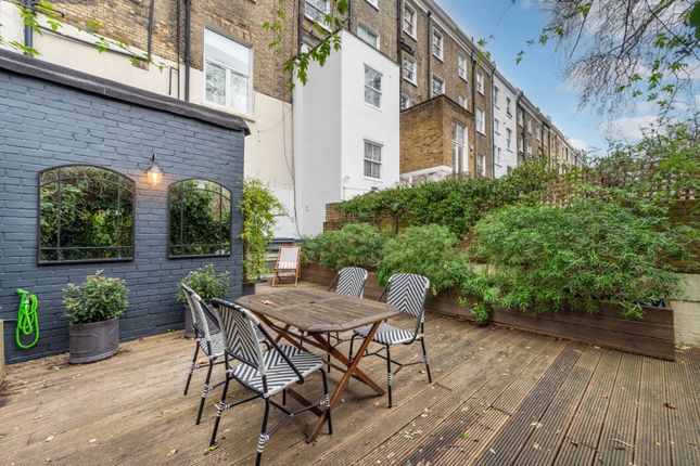 Thumbnail Flat for sale in Arundel Gardens, Notting Hill, London