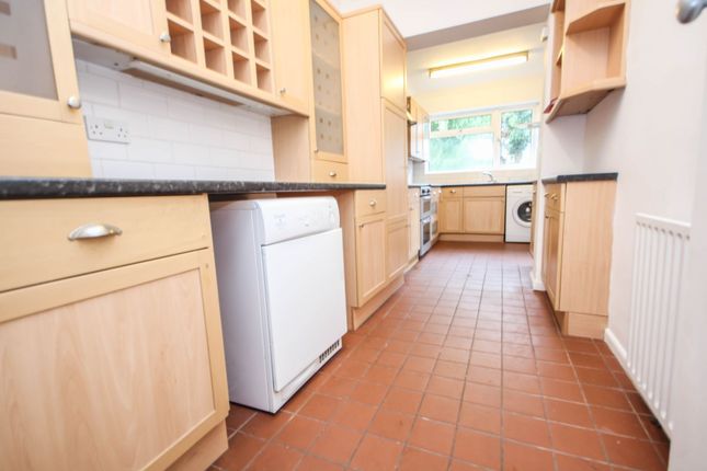 244 Columbia Road, Bournemouth photo 4