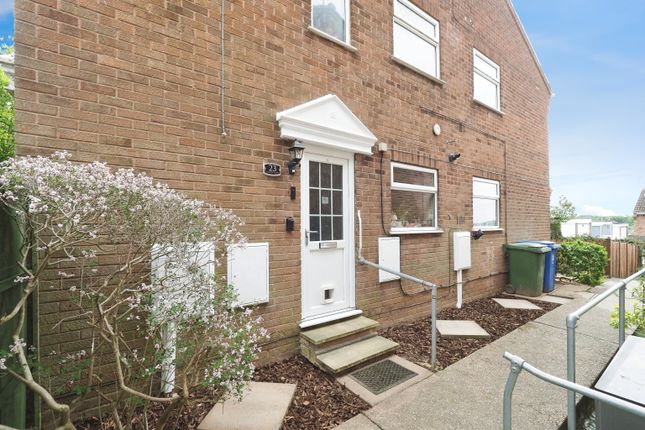 23, Seaforth Square, Mansfield photo 2