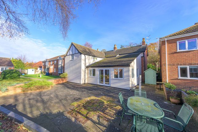 Flat for sale in Oaklands, Woodhall Spa