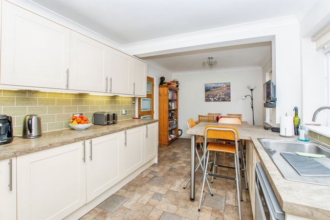 3, Milton Drive, Wisbech photo 4