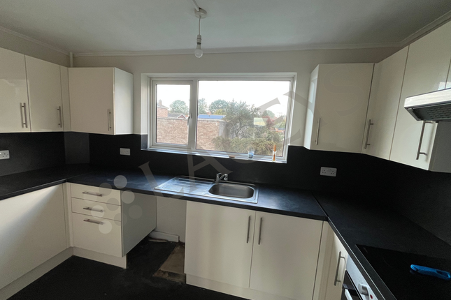 38 Legion Road, Yeovil photo 2