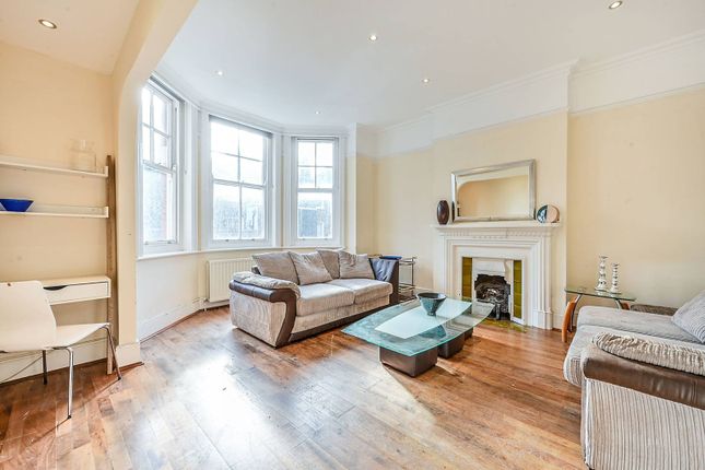 Thumbnail Flat to rent in Glyn Mansions, Olympia, London