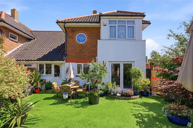 128, Inchbonnie Road, Chelmsford photo 4