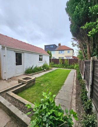 Merlyn Road, Thornton Cleveleys photo 5