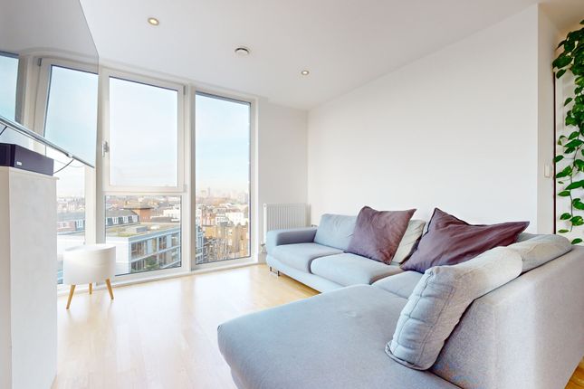 Thumbnail Flat to rent in Seager Place, London