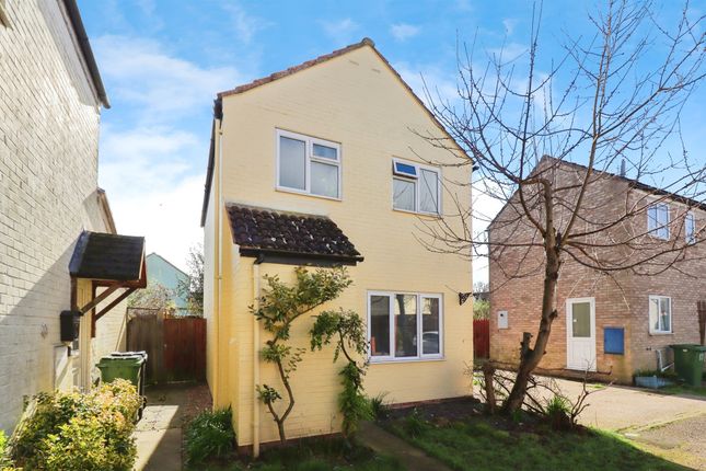 Thumbnail Detached house for sale in Porter Road, Long Stratton, Norwich