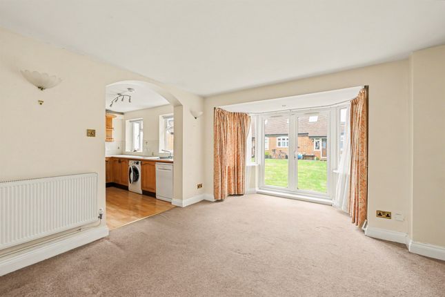 2, East Wing, Home Farm, Berkhamsted photo 3