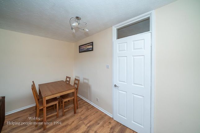 Eskrett Street, Cannock photo 3