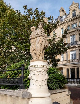 Flat 5, 3, Cambridge Gate, London photo 4