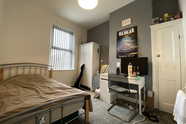 39, Metal Street, Cardiff photo 4