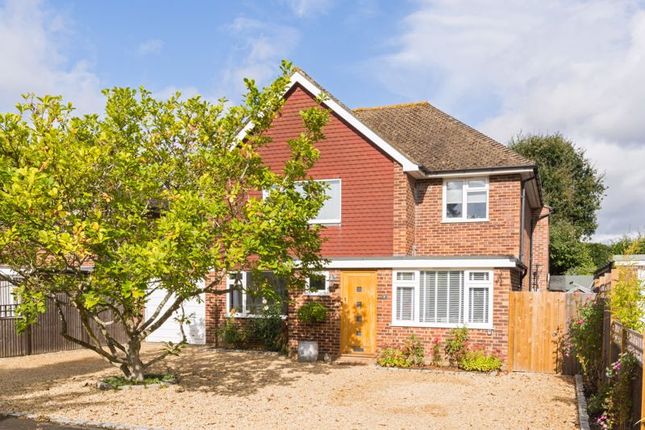 Thumbnail Detached house for sale in Strathavon Close, Cranleigh