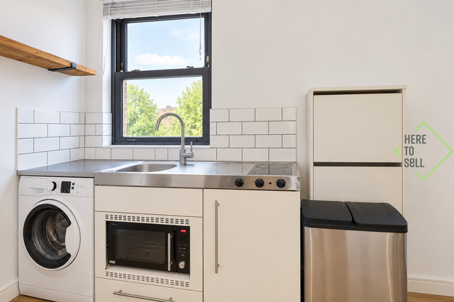 Flat 2A, London photo 2
