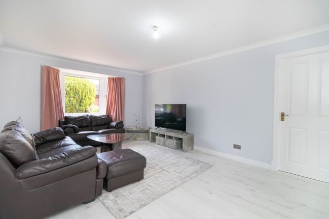 6, Mitchell Drive, Brechin photo 2