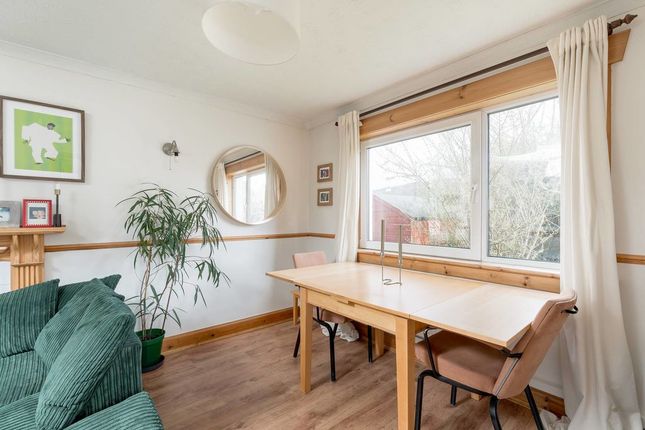 22, Cademuir Drive, Peebles photo 4