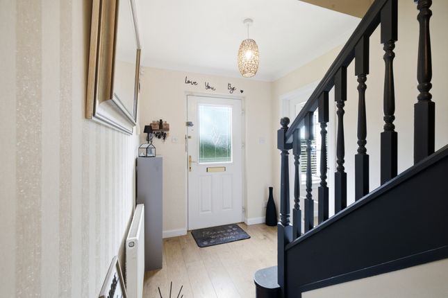 2, Copper Beech Row, Dundee photo 2
