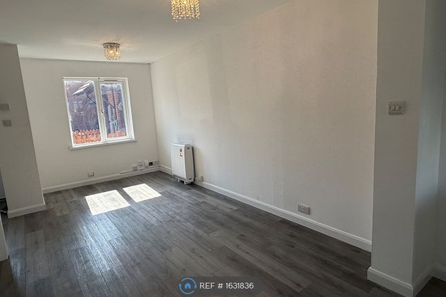 Crucible Close, Romford photo 4