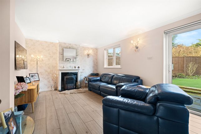 7, Opal Way, Berkshire photo 4