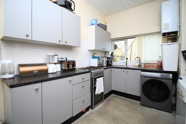 66, Denton Road, Manchester photo 5