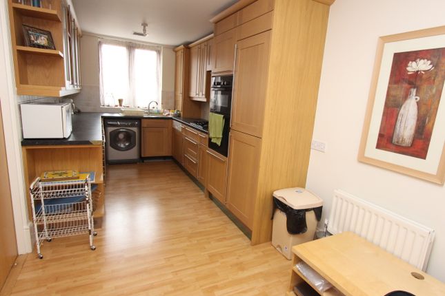 Flat for sale in Chasewood Park, Harrow On The Hill