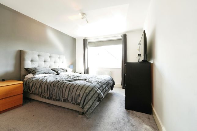 Flat for sale in Christie Lane, Salford