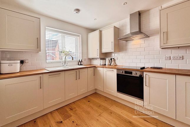 98, Alvington Manor View, Isle of Wight photo 2