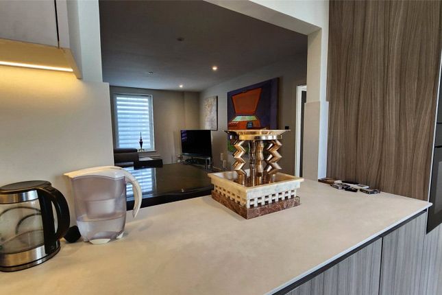 Carlyle Court, London photo 4